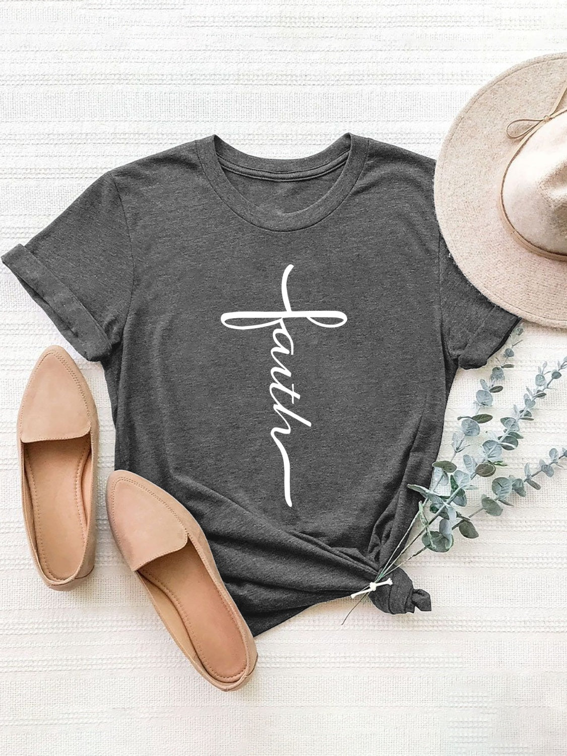 Faith Letter Graphic Round Neck Short Sleeve T-Shirt