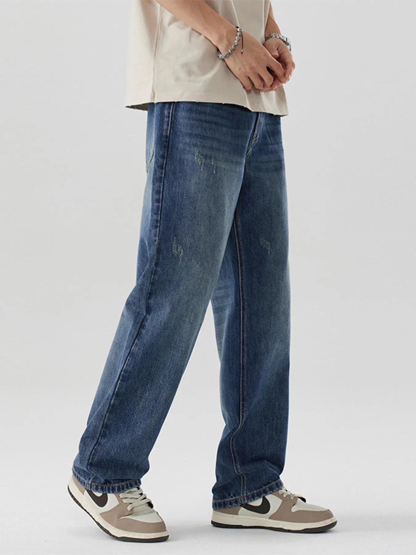 4ad2117305da492fb979fd5fc4fd0a40-Max-Origin