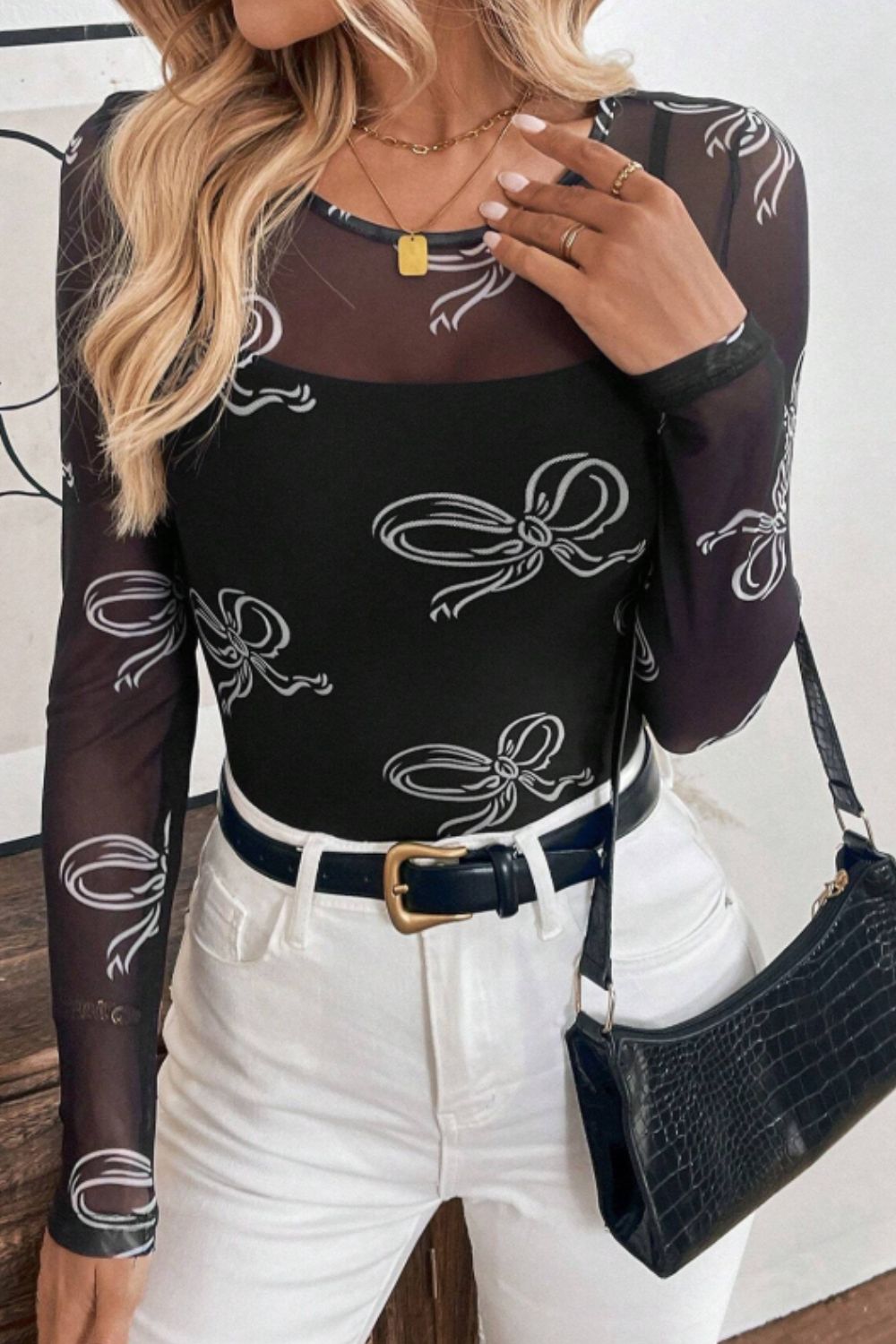 Bow Round Neck Long Sleeve Top