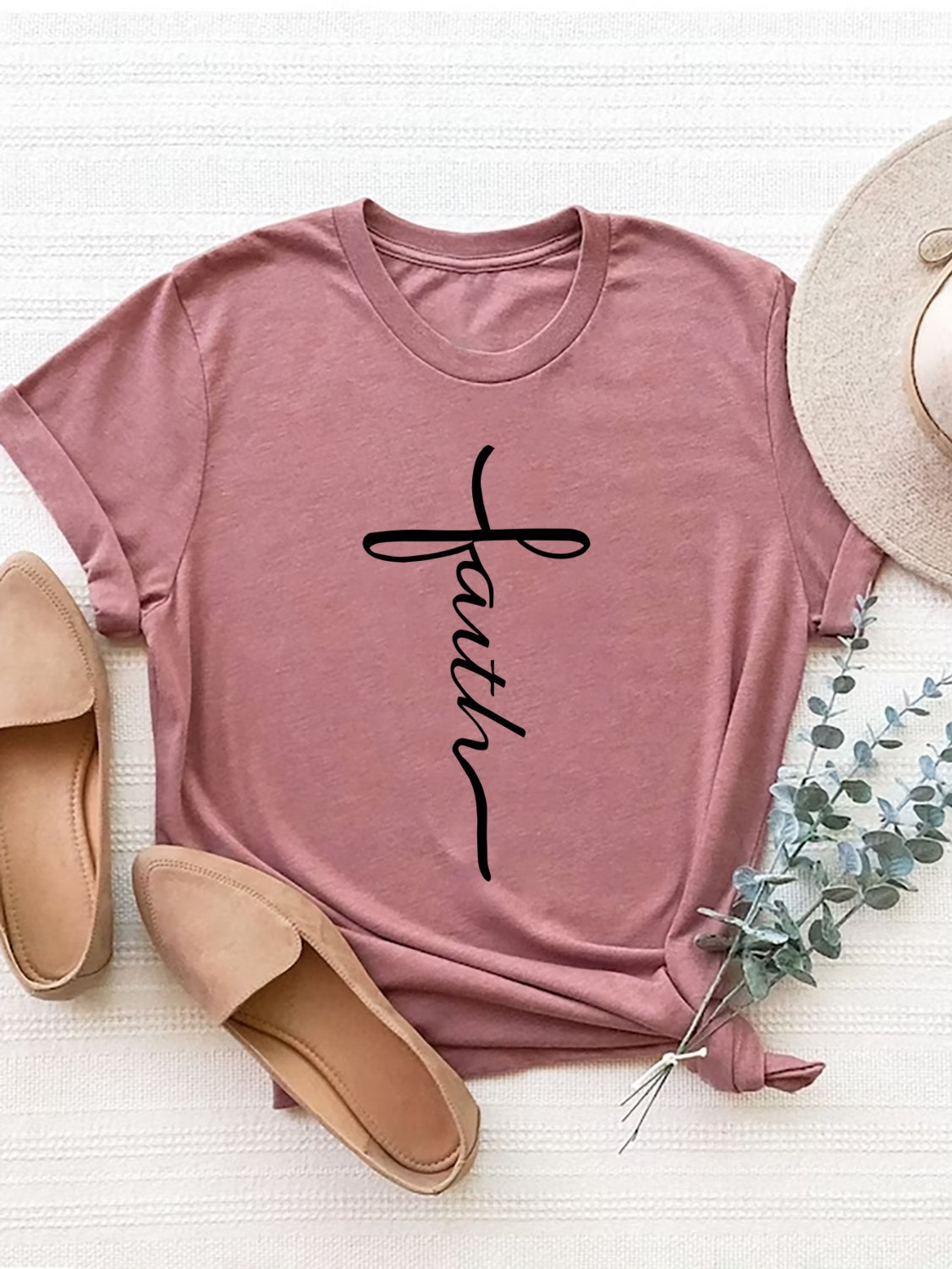 Faith Letter Graphic Round Neck Short Sleeve T-Shirt